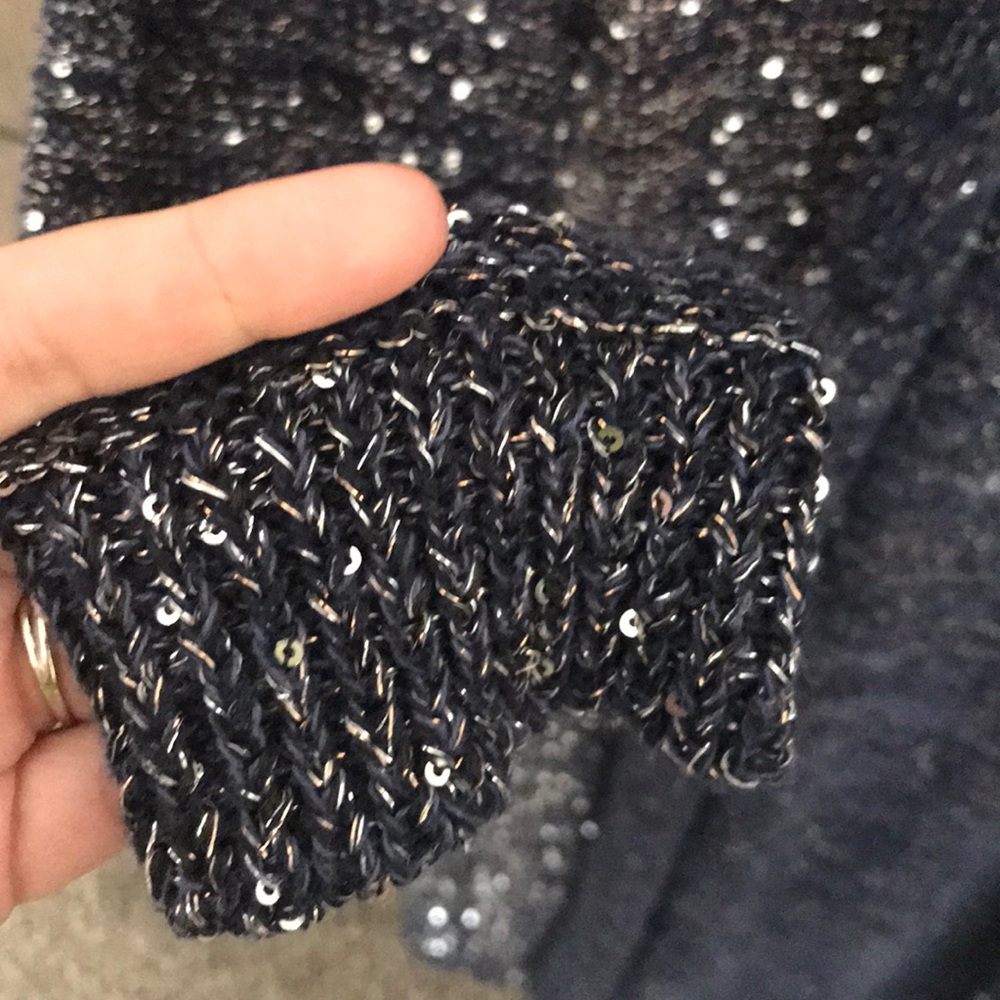 Duster With Mermaid Like Sequins - image 3